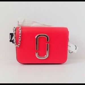 MARC JACOBS HIP SHOT LEATHER CONVERTIBLE BELT BAG!